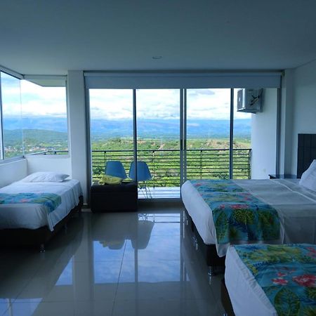 Hotel Campestre La Montana จีราร์ดอท ภายนอก รูปภาพ
