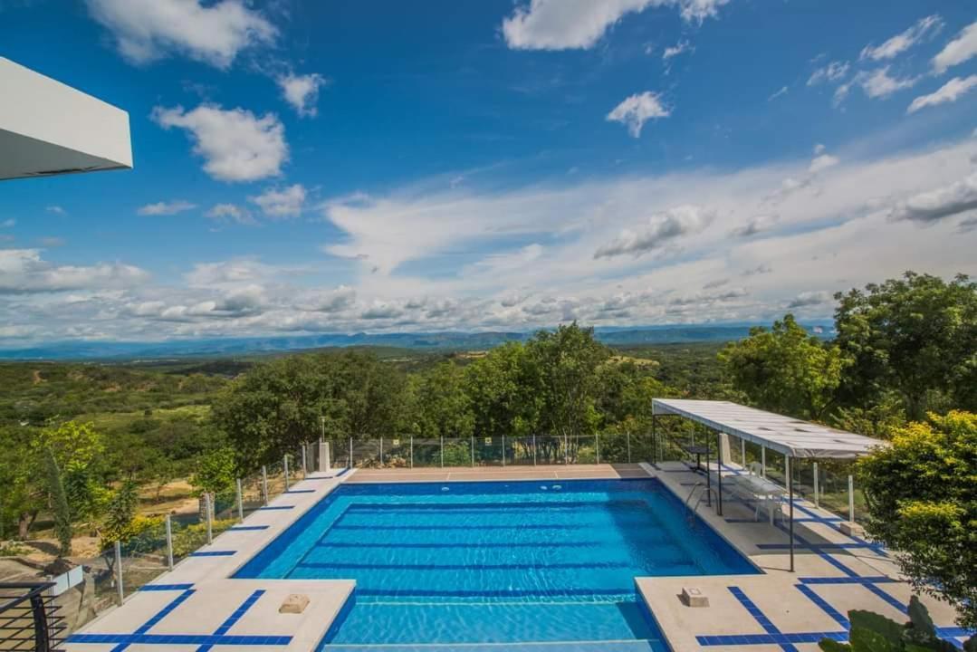 Hotel Campestre La Montana จีราร์ดอท ภายนอก รูปภาพ
