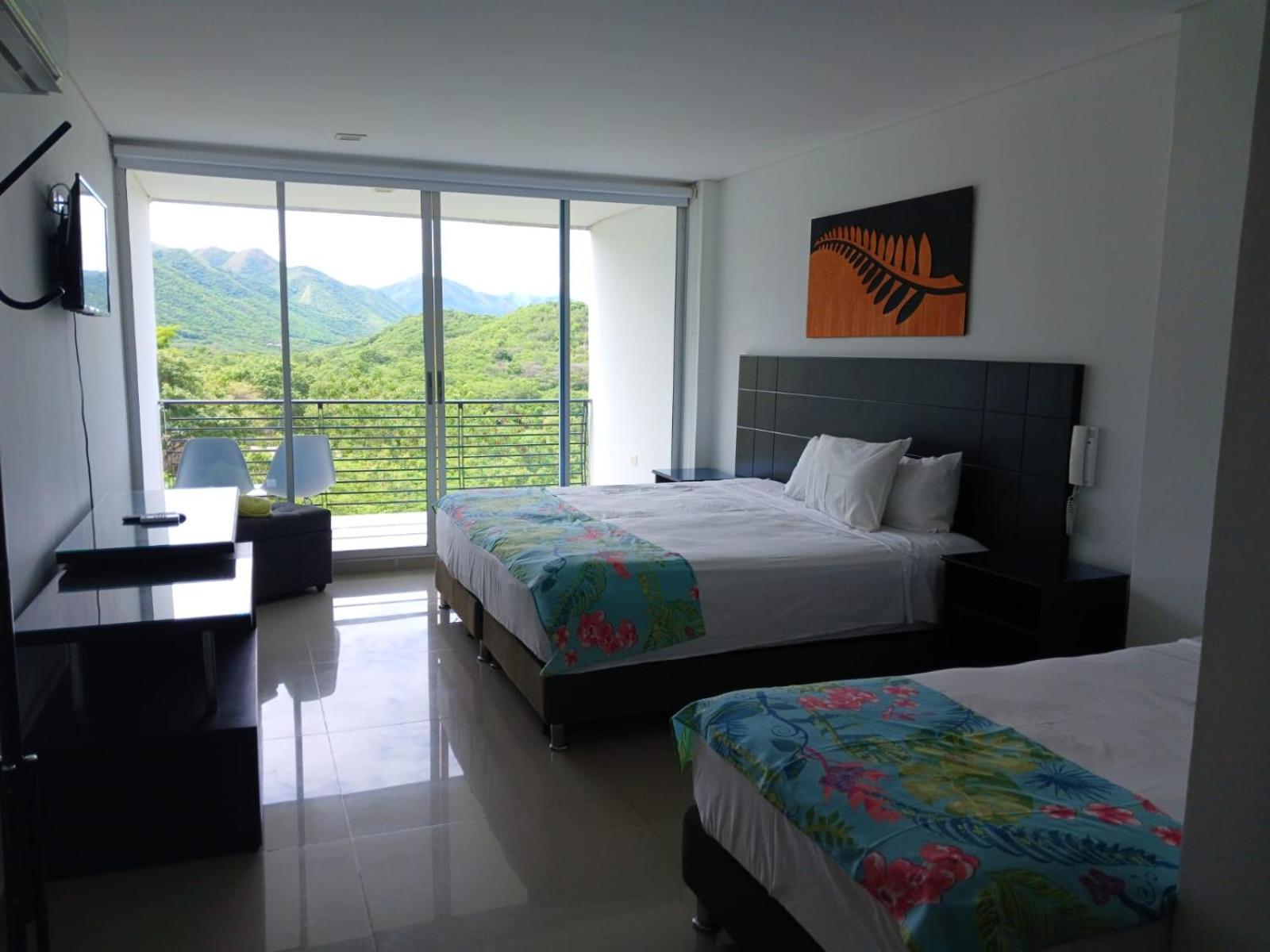 Hotel Campestre La Montana จีราร์ดอท ภายนอก รูปภาพ